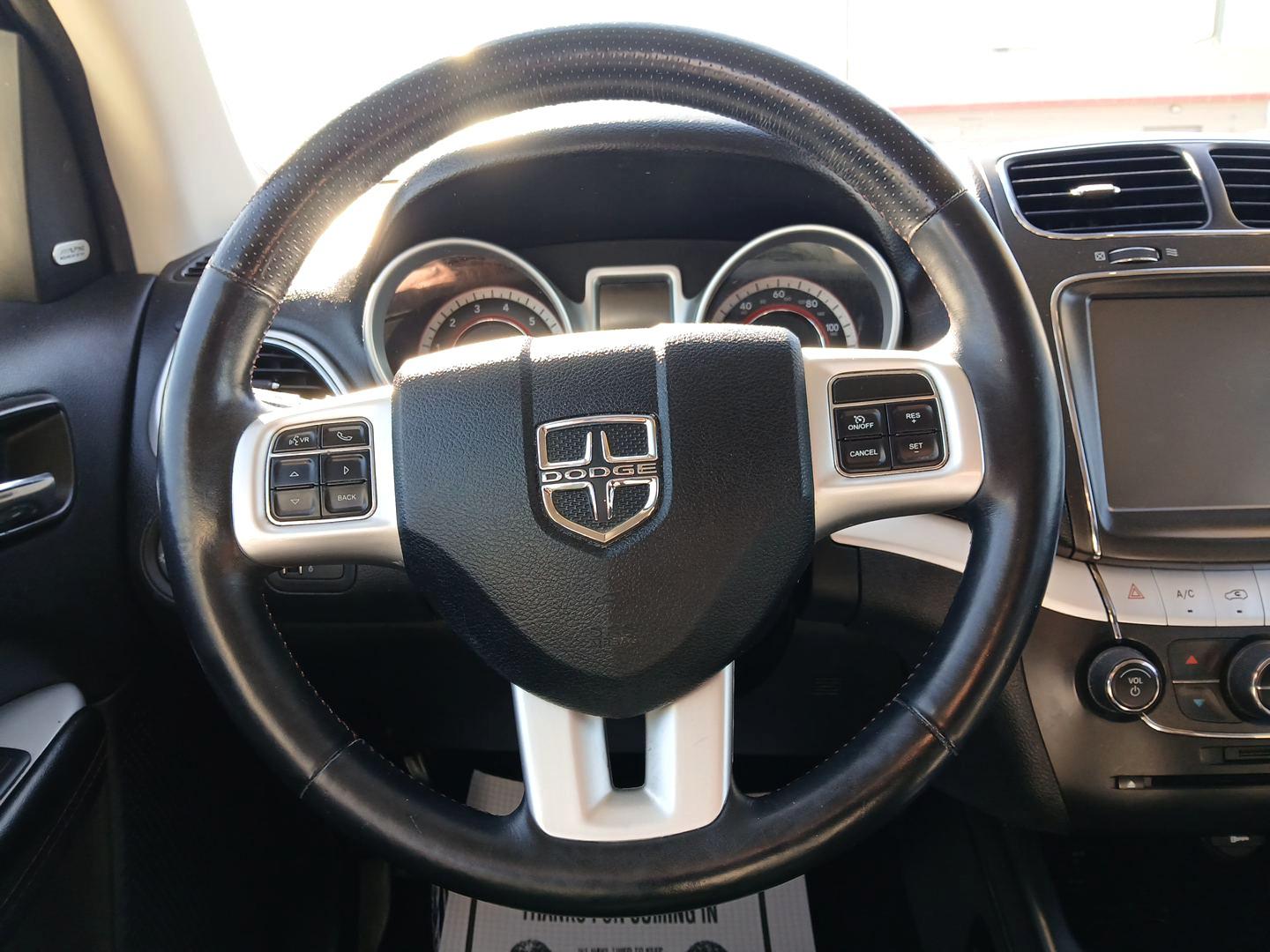 2019 Dodge Journey GT (3C4PDCEG2KT) with an 3.6L V6 DOHC 24V engine, 6-Speed Automatic transmission, located at 1230 East Main St, Xenia, OH, 45385, (937) 908-9800, 39.688026, -83.910172 - Photo#15