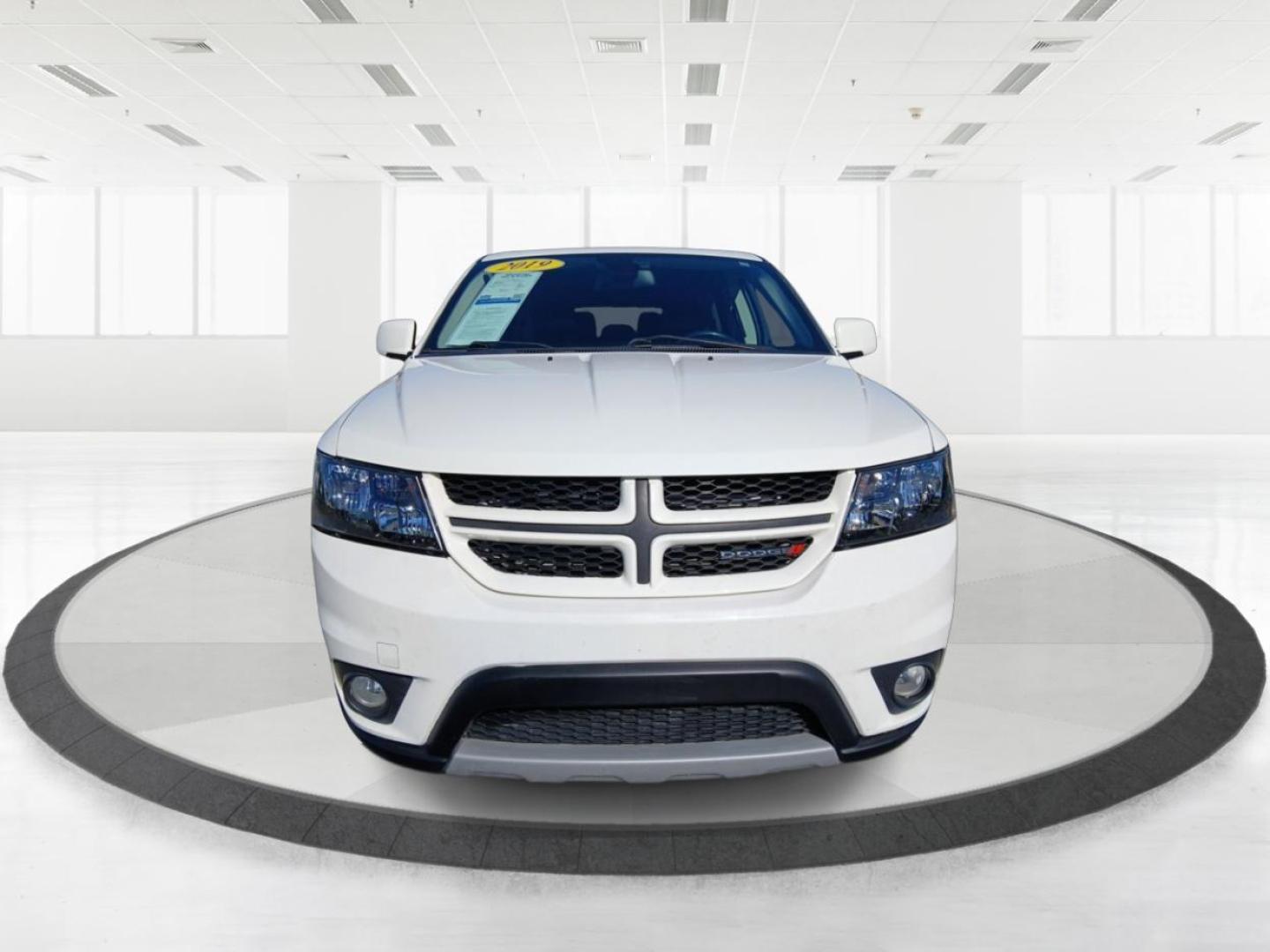 2019 Dodge Journey GT (3C4PDCEG2KT) with an 3.6L V6 DOHC 24V engine, 6-Speed Automatic transmission, located at 1230 East Main St, Xenia, OH, 45385, (937) 908-9800, 39.688026, -83.910172 - Third Row - Photo#6