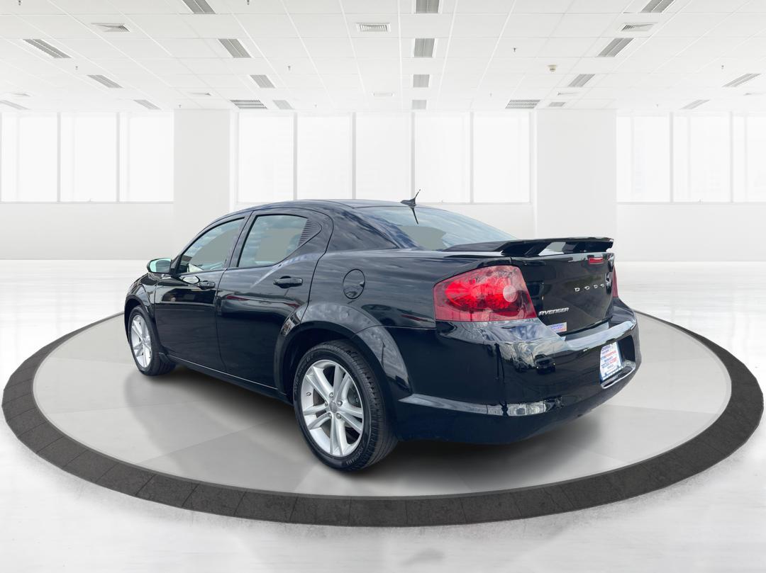 2014 Dodge Avenger SE (1C3CDZAB9EN) with an 2.4L L4 DOHC 16V engine, 4-Speed Automatic transmission, located at 1230 East Main St, Xenia, OH, 45385, (937) 908-9800, 39.688026, -83.910172 - Photo#4