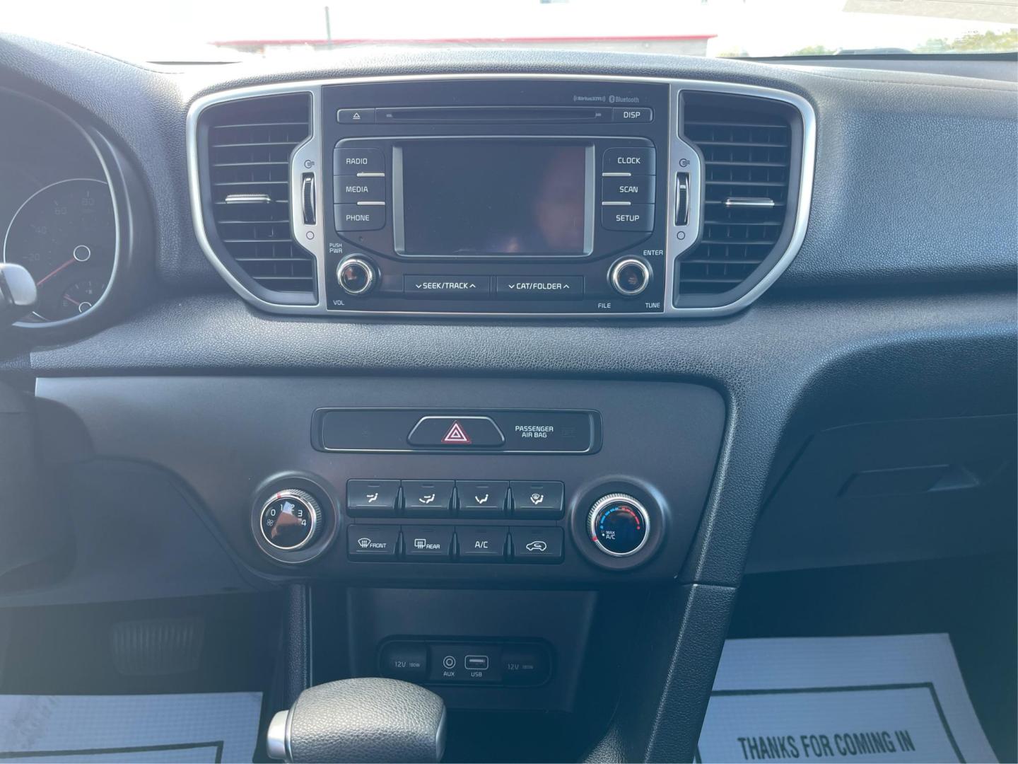 2017 Kia Sportage LX AWD (KNDPMCAC1H7) with an 2.4L V6 DOHC 24V engine, 6-Speed Automatic transmission, located at 8750 N County Rd 25A, Piqua, OH, 45356, (937) 908-9800, 40.164391, -84.232513 - Photo#12