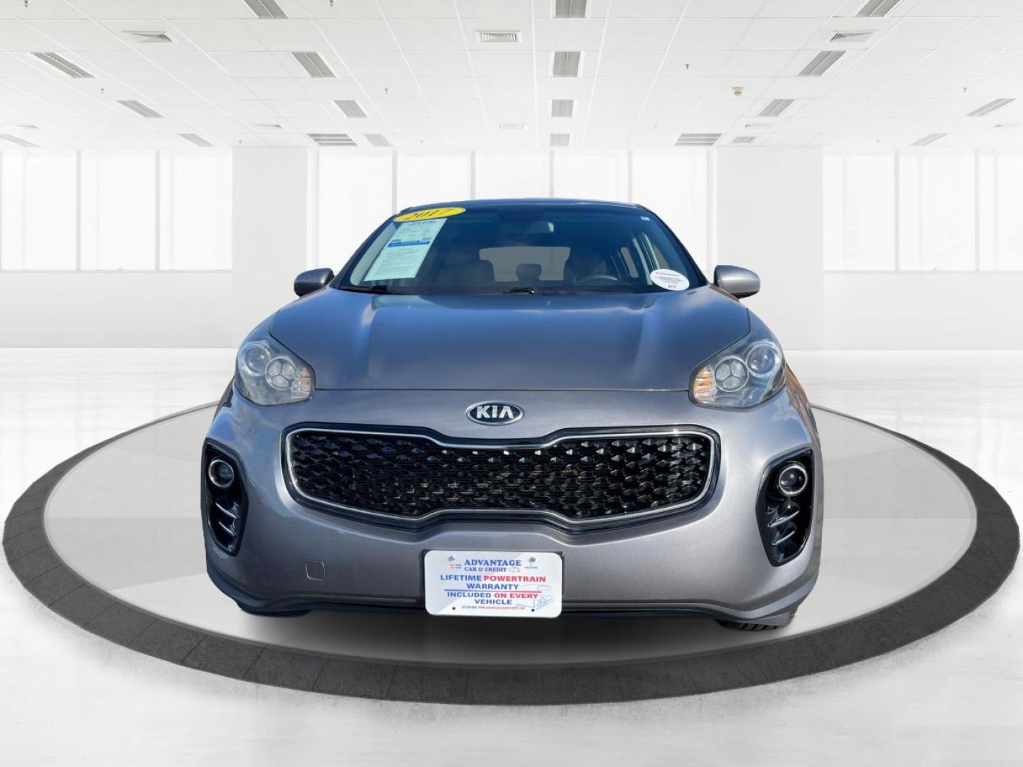 2017 Kia Sportage LX AWD (KNDPMCAC1H7) with an 2.4L V6 DOHC 24V engine, 6-Speed Automatic transmission, located at 8750 N County Rd 25A, Piqua, OH, 45356, (937) 908-9800, 40.164391, -84.232513 - Photo#6