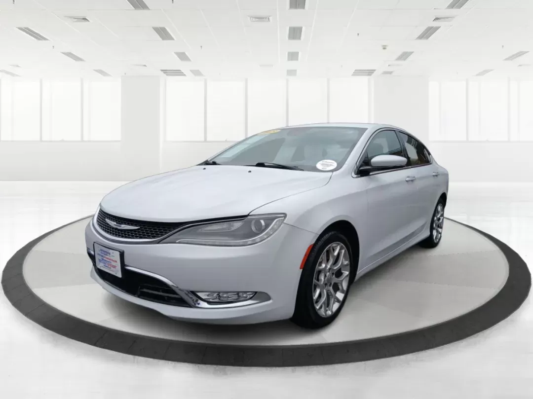 2015 Chrysler 200 C AWD (1C3CCCEG3FN) with an 3.6L V6 DOHC 24V FFV engine, 9-Speed Automatic transmission, located at 4508 South Dixie Dr, Moraine, OH, 45439, (937) 908-9800, 39.689976, -84.218452 - 2015 Chrysler 200 C AWD - Photo#7