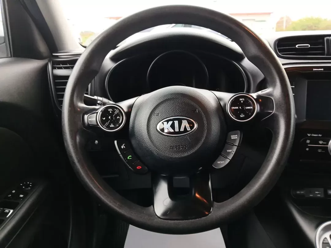 2019 Kia Soul + (KNDJP3A59K7) with an 2.0L L4 DOHC 16V engine, 6-Speed Automatic transmission, located at 401 Woodman Dr, Riverside, OH, 45431, (937) 908-9800, 39.760899, -84.123421 - 2019 Kia Soul + - Photo#15