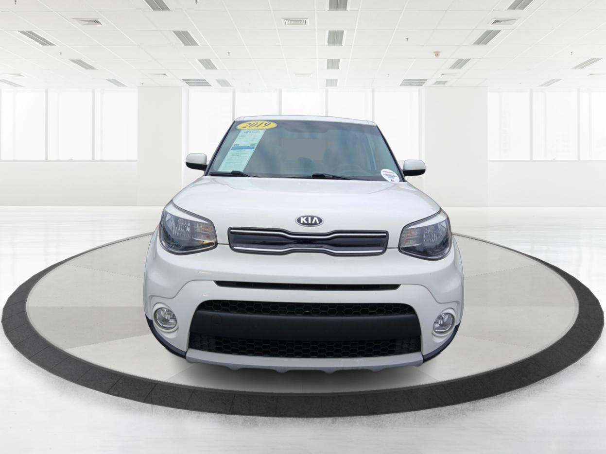 2019 Kia Soul + (KNDJP3A59K7) with an 2.0L L4 DOHC 16V engine, 6-Speed Automatic transmission, located at 401 Woodman Dr, Riverside, OH, 45431, (937) 908-9800, 39.760899, -84.123421 - 2019 Kia Soul + - Photo#5