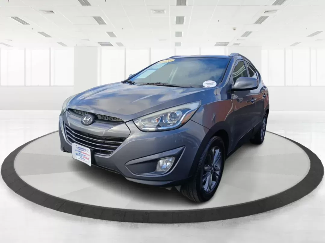 2014 Hyundai Tucson GLS AWD (KM8JUCAG3EU) with an 2.4L L4 DOHC 16V engine, 6-Speed Automatic transmission, located at 1951 S Dayton Lakeview Rd., New Carlisle, OH, 45344, (937) 908-9800, 39.890999, -84.050255 - 2014 Hyundai Tucson GLS AWD - Photo#7