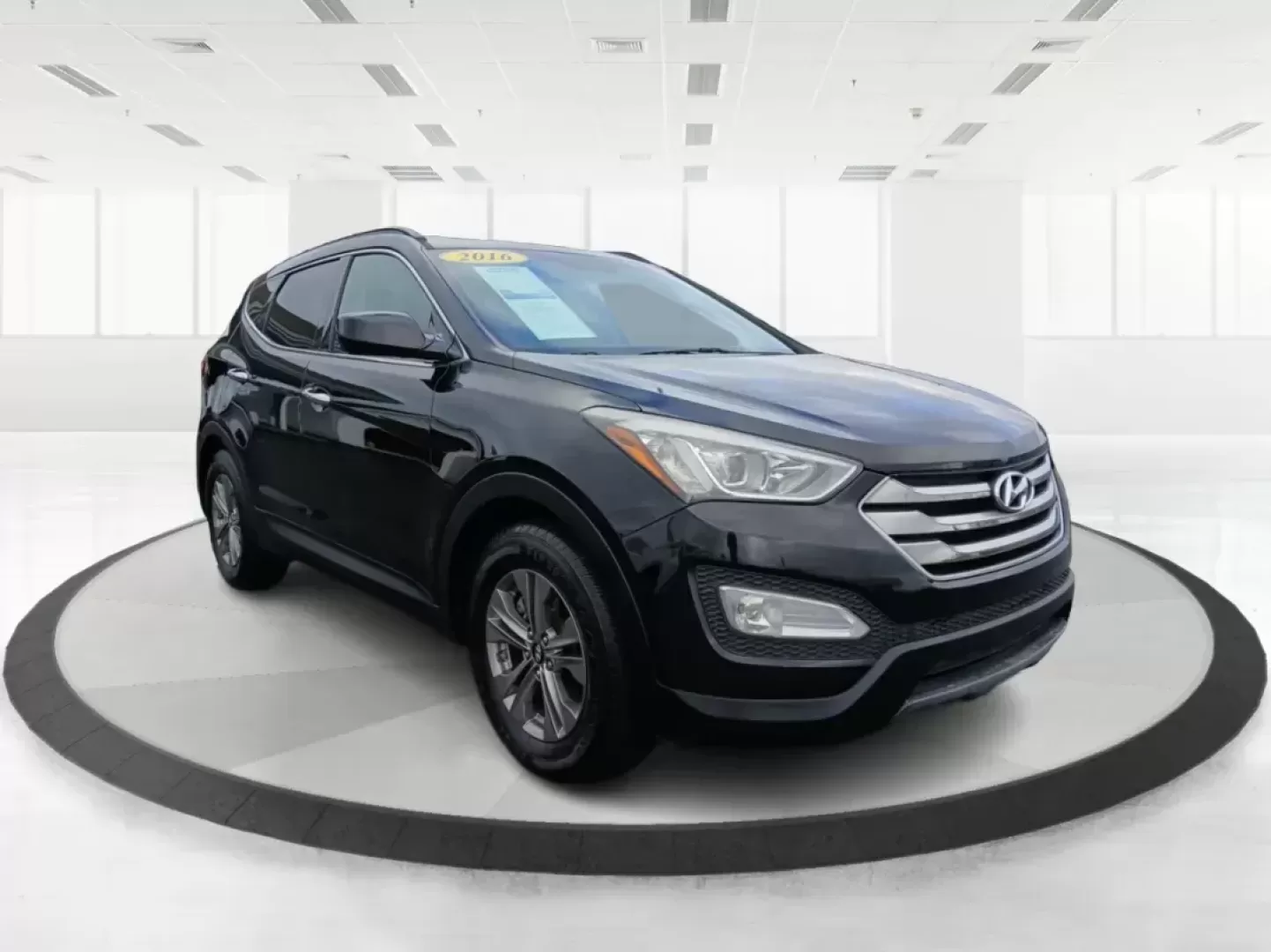 2016 Hyundai Santa Fe Sport 2.4 FWD (5XYZU3LB8GG) with an 2.4L L4 DOHC 16V engine, 6-Speed Automatic transmission, located at 1230 East Main St, Xenia, OH, 45385, (937) 908-9800, 39.688026, -83.910172 - 2016 Hyundai Santa Fe Sport 2.4 FWD - Photo#0