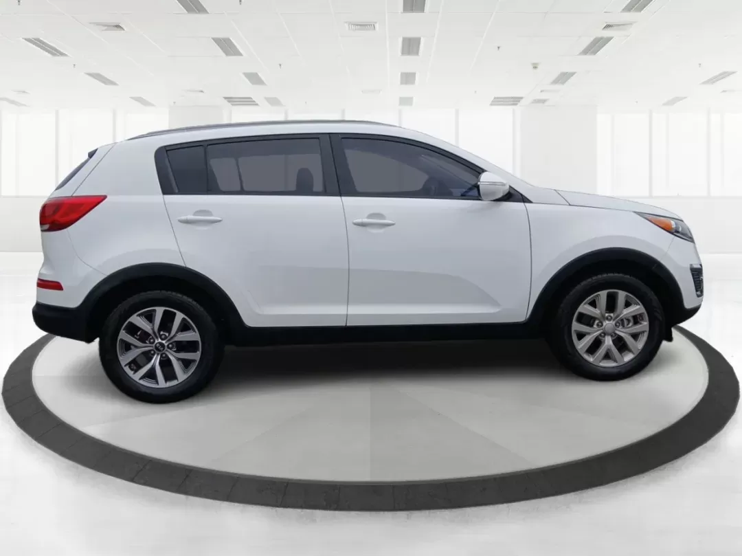 photo of 2015 Kia Sportage LX FWD