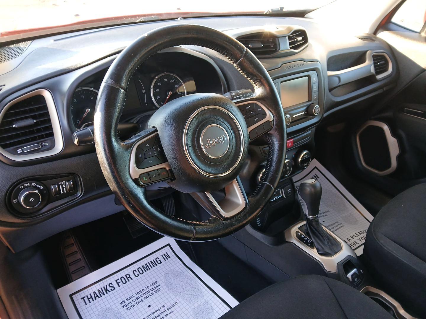 2015 Jeep Renegade Latitude 4WD (ZACCJBBT0FP) with an 2.4L L4 DOHC 16V engine, 6-Speed Manual transmission, located at 1951 S Dayton Lakeview Rd., New Carlisle, OH, 45344, (937) 908-9800, 39.890999, -84.050255 - 2015 Jeep Renegade Latitude 4WD - Photo#7