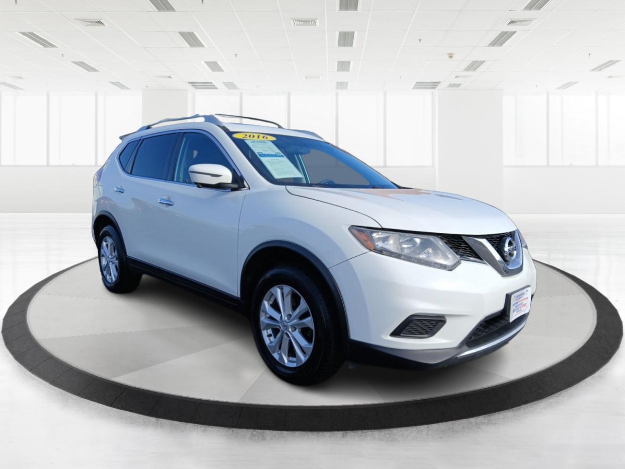 photo of 2016 Nissan Rogue SV AWD