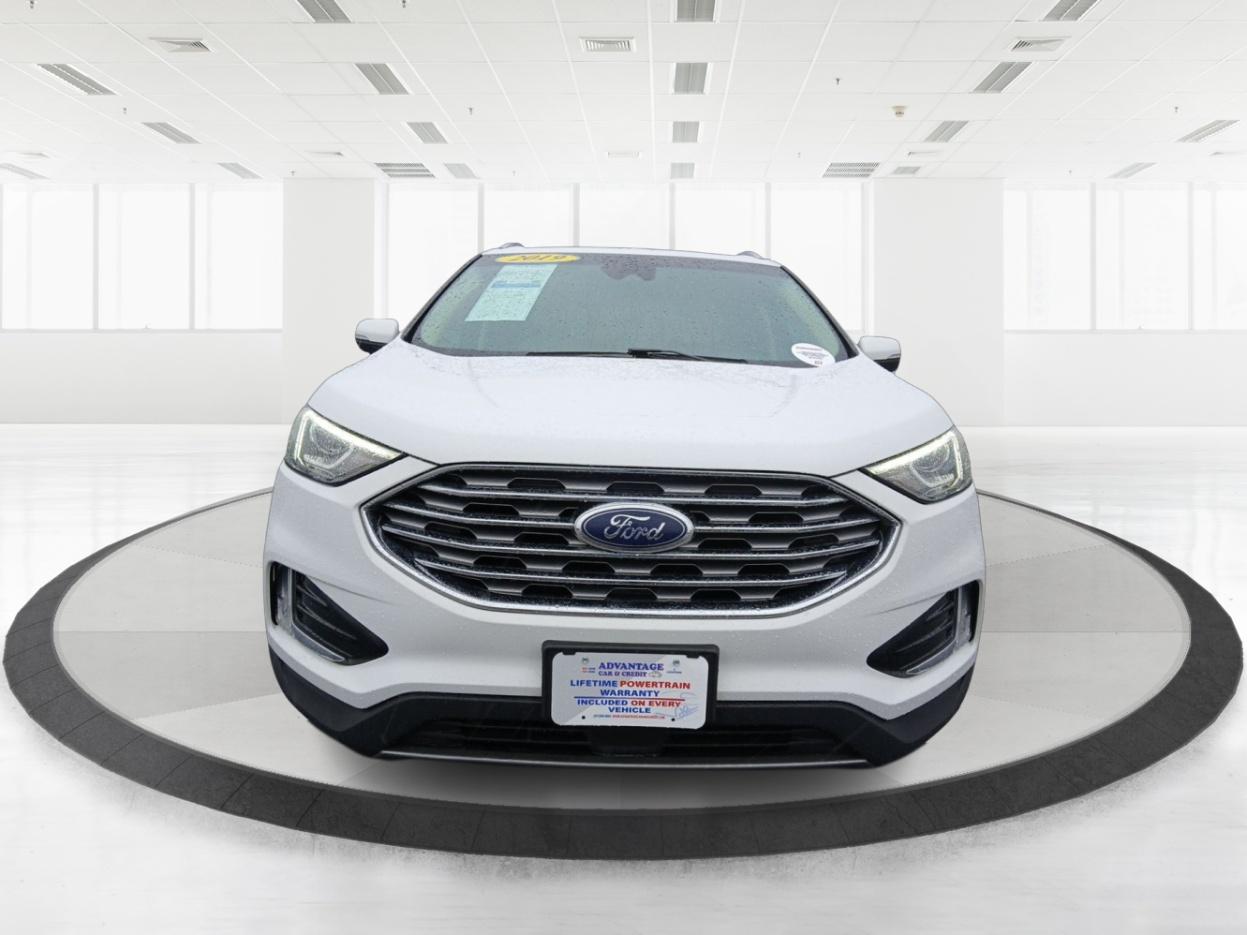 2019 Ford Edge SEL FWD (2FMPK3J9XKB) with an 2.0L L4 DOHC 16V engine, 6-Speed Automatic transmission, located at 880 E. National Road, Vandalia, OH, 45377, (937) 908-9800, 39.891918, -84.183594 - 2019 Ford Edge SEL FWD - Photo#6