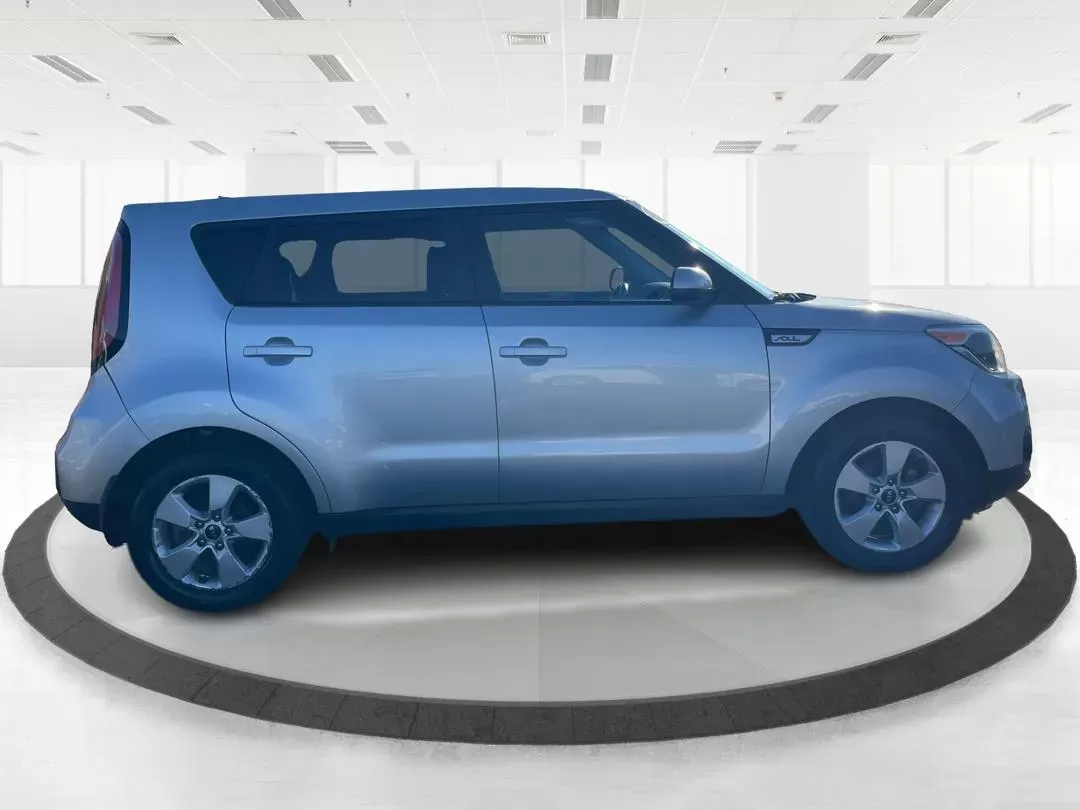 photo of 2018 Kia Soul Base 6A