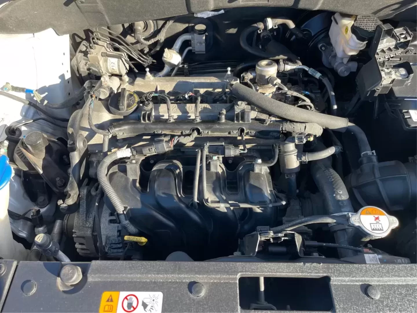 2018 Kia Soul Base 6A (KNDJN2A29J7) with an 1.6L L4 DOHC 16V engine, 6-Speed Automatic transmission, located at 1230 East Main St, Xenia, OH, 45385, (937) 908-9800, 39.688026, -83.910172 - Photo#10