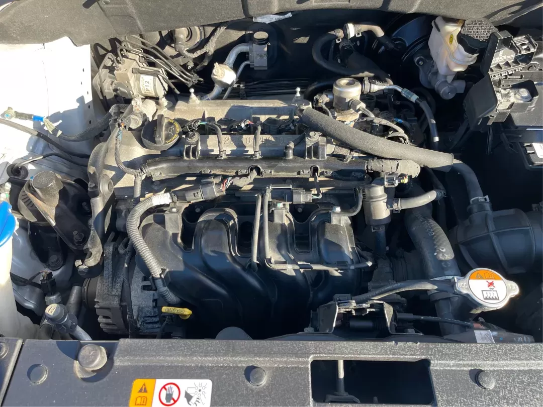 2018 Kia Soul Base 6A (KNDJN2A29J7) with an 1.6L L4 DOHC 16V engine, 6-Speed Automatic transmission, located at 1230 East Main St, Xenia, OH, 45385, (937) 908-9800, 39.688026, -83.910172 - Photo#10