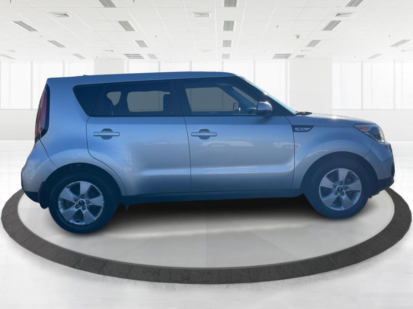 2018 Kia Soul Base 6A (KNDJN2A29J7) with an 1.6L L4 DOHC 16V engine, 6-Speed Automatic transmission, located at 1184 Kauffman Ave, Fairborn, OH, 45324, (937) 908-9800, 39.807072, -84.030914 - 2018 Kia Soul Base 6A - Photo#1