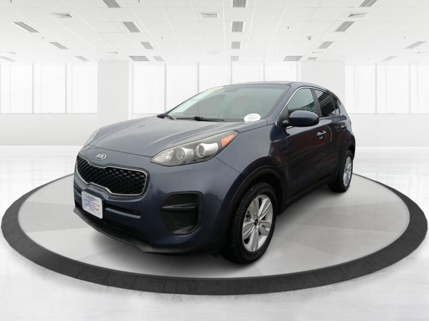 2018 Kia Sportage LX FWD (KNDPM3AC3J7) with an 2.4L V6 DOHC 24V engine, 6-Speed Automatic transmission, located at 4508 South Dixie Dr, Moraine, OH, 45439, (937) 908-9800, 39.689976, -84.218452 - Photo#7