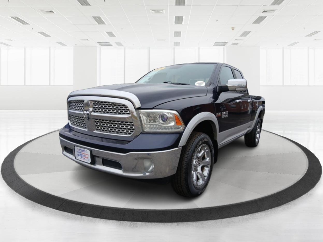 2017 RAM 1500 Laramie Quad Cab 4WD (1C6RR7JT1HS) with an 5.7L V8 OHV 16V engine, 8-Speed Automatic transmission, located at 1099 N County Rd 25A , Troy, OH, 45373, (937) 908-9800, 40.057079, -84.212883 - 2017 RAM 1500 Laramie Quad Cab 4WD - Photo#7