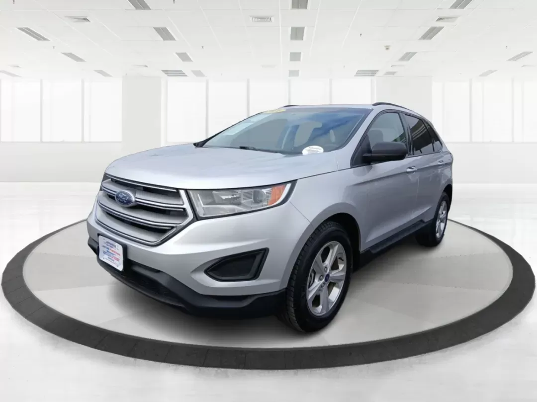 2016 Ford Edge SE AWD (2FMPK4G95GB) with an 2.0L L4 DOHC 16V engine, 6-Speed Automatic transmission, located at 880 E. National Road, Vandalia, OH, 45377, (937) 908-9800, 39.891918, -84.183594 - 2016 Ford Edge SE AWD - Photo#8