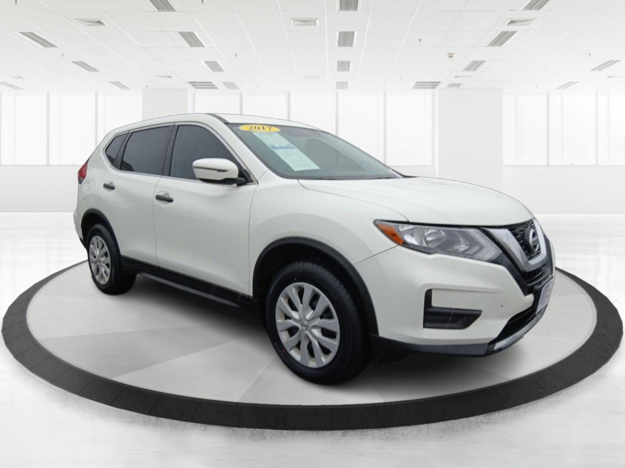 photo of 2017 Nissan Rogue S AWD