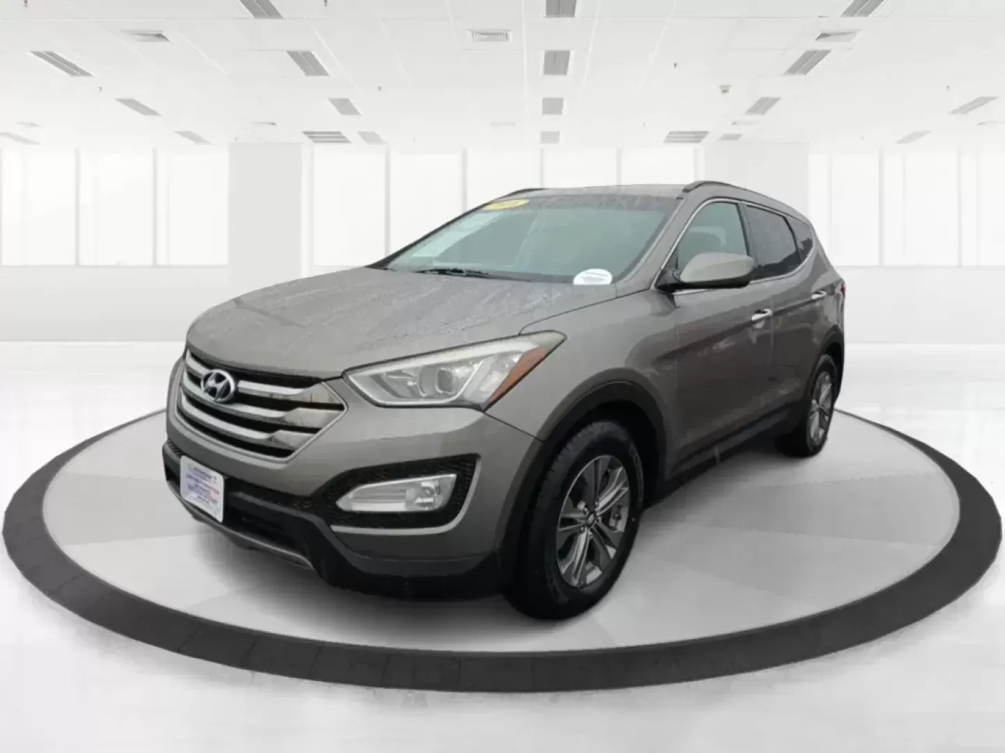 2016 Hyundai Santa Fe Sport 2.4 AWD (5XYZUDLB9GG) with an 2.4L L4 DOHC 16V engine, 6-Speed Automatic transmission, located at 880 E. National Road, Vandalia, OH, 45377, (937) 908-9800, 39.891918, -84.183594 - Photo#8