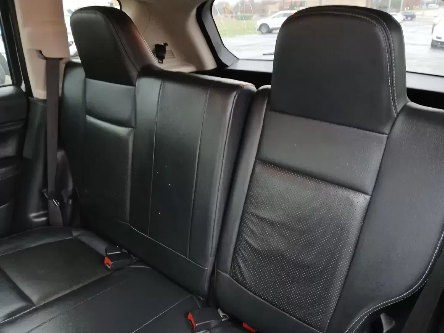2016 Jeep Compass Latitude FWD (1C4NJCEA3GD) with an 2.0L L4 DOHC 16V engine, Continuously Variable Transmission transmission, located at 880 E. National Road, Vandalia, OH, 45377, (937) 908-9800, 39.891918, -84.183594 - 2016 Jeep Compass Latitude FWD - Photo#10