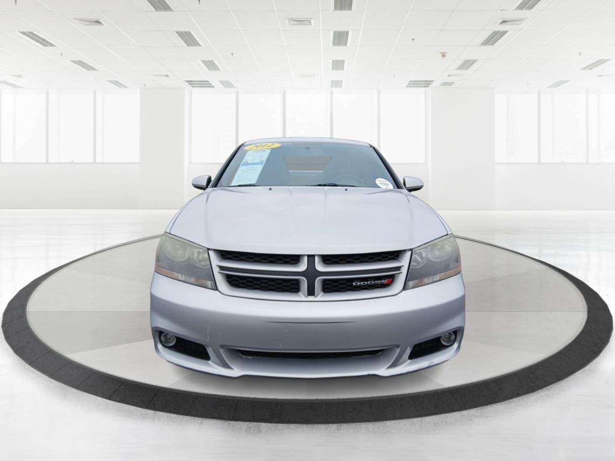 2012 Dodge Avenger R/T (1C3CDZBG0CN) with an 3.6L V6 DOHC 24V FFV engine, 6-Speed Automatic transmission, located at 1184 Kauffman Ave, Fairborn, OH, 45324, (937) 908-9800, 39.807072, -84.030914 - 2012 Dodge Avenger R/T - Photo#6