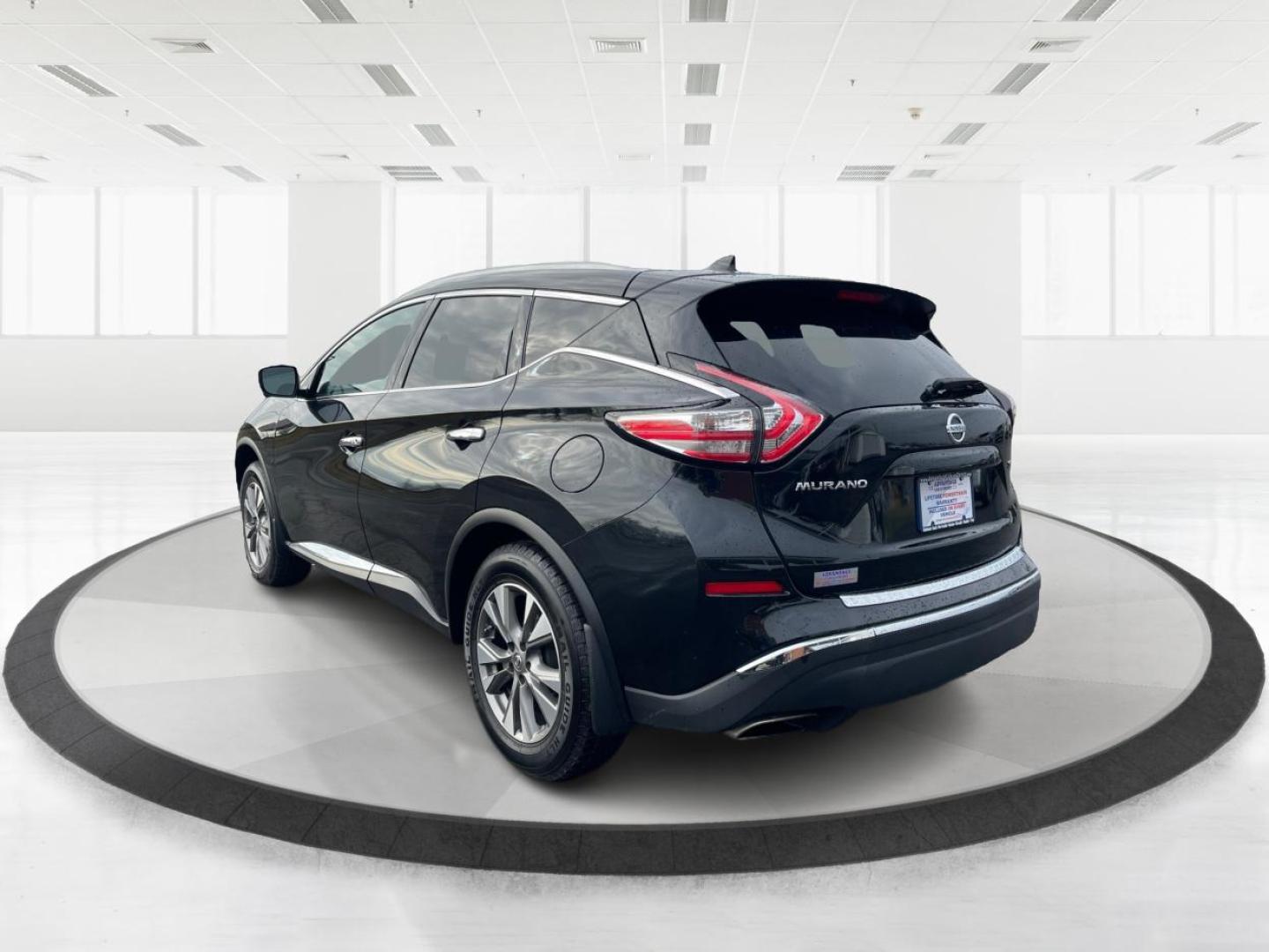 2018 Nissan Murano SL AWD (5N1AZ2MH1JN) with an 3.5L V6 DOHC 24V engine, Continuously Variable Transmission transmission, located at 8750 N County Rd 25A, Piqua, OH, 45356, (937) 908-9800, 40.164391, -84.232513 - 2018 Nissan Murano SL AWD - Photo#4