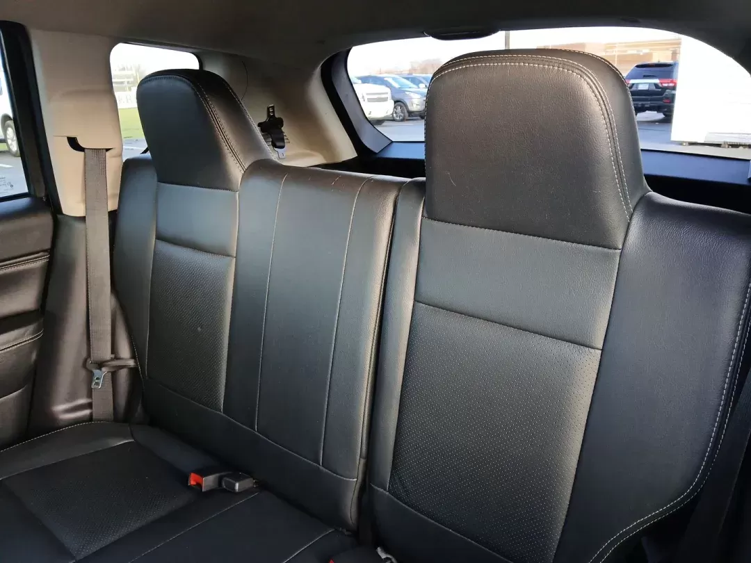 2016 Jeep Compass Latitude 4WD (1C4NJDEB7GD) with an 2.4L L4 DOHC 16V engine, 6-Speed Automatic transmission, located at 401 Woodman Dr, Riverside, OH, 45431, (937) 908-9800, 39.760899, -84.123421 - 2016 Jeep Compass Latitude 4WD - Photo#9