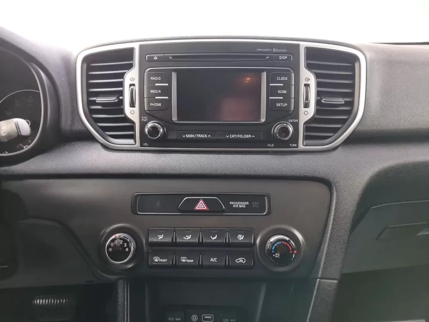 2017 Kia Sportage LX AWD (KNDPMCAC3H7) with an 2.4L V6 DOHC 24V engine, 6-Speed Automatic transmission, located at 1951 S Dayton Lakeview Rd., New Carlisle, OH, 45344, (937) 908-9800, 39.890999, -84.050255 - Photo#12
