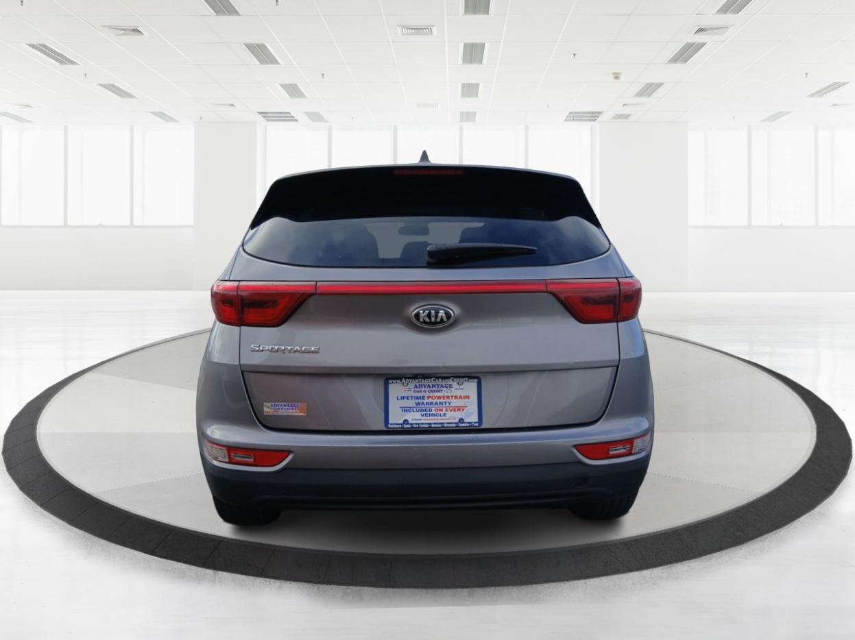 2017 Kia Sportage LX AWD (KNDPMCAC3H7) with an 2.4L V6 DOHC 24V engine, 6-Speed Automatic transmission, located at 1951 S Dayton Lakeview Rd., New Carlisle, OH, 45344, (937) 908-9800, 39.890999, -84.050255 - Photo#3
