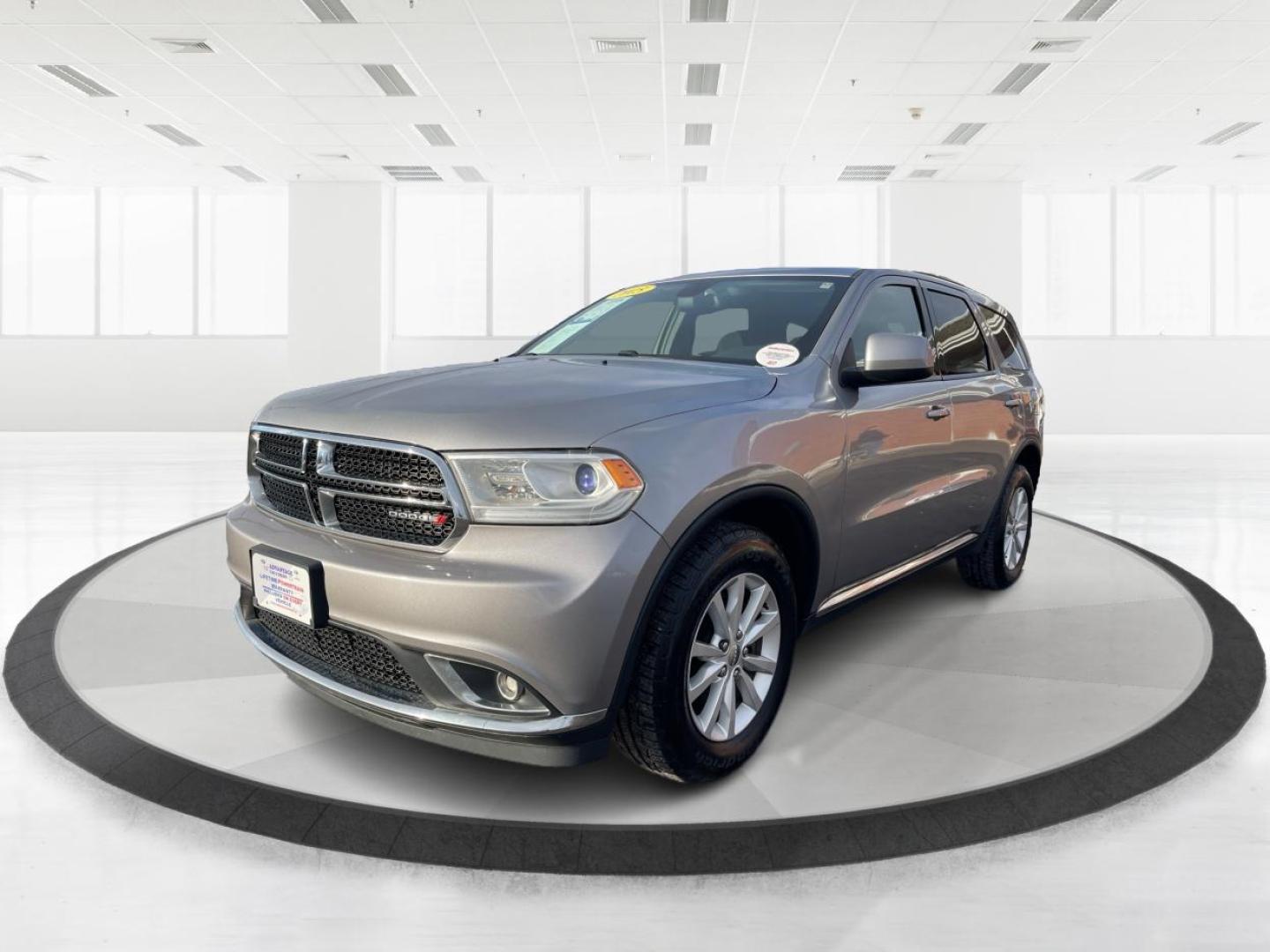 2015 Dodge Durango SXT AWD (1C4RDJAG2FC) with an 3.6L V6 DOHC 24V engine, 8-Speed Automatic transmission, located at 880 E. National Road, Vandalia, OH, 45377, (937) 908-9800, 39.891918, -84.183594 - Third Row - Photo#7