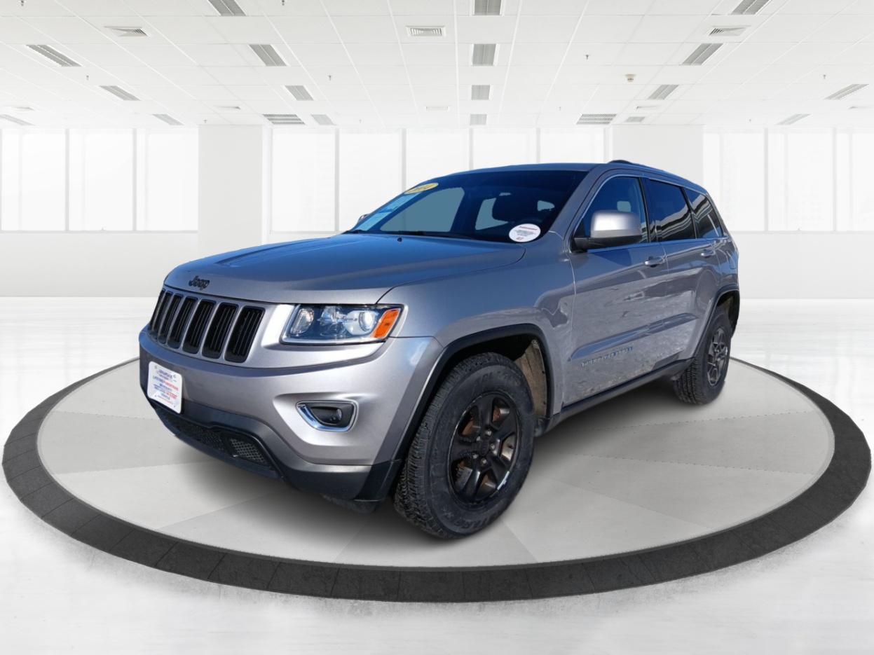 2014 Jeep Grand Cherokee Laredo 4WD (1C4RJFAG1EC) with an 3.6L V6 DOHC 24V engine, 5-Speed Automatic transmission, located at 880 E. National Road, Vandalia, OH, 45377, (937) 908-9800, 39.891918, -84.183594 - 2014 Jeep Grand Cherokee Laredo 4WD - Photo#6