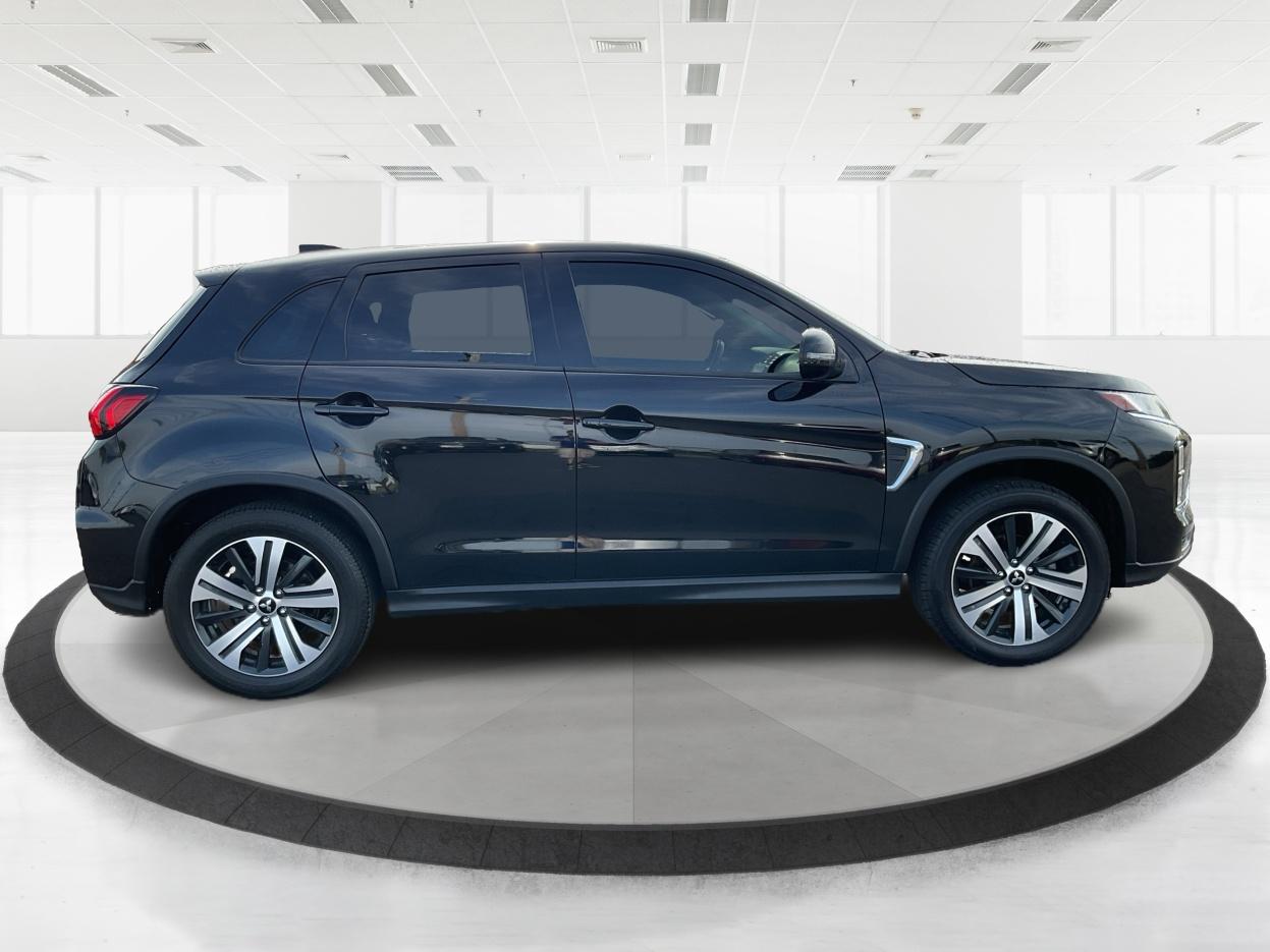 2020 Mitsubishi Outlander Sport 2.0 SE 4WD CVT (JA4AR3AU4LU) with an 2.0L L4 DOHC 16V engine, Continuously Variable Transmission transmission, located at 8750 N County Rd 25A, Piqua, OH, 45356, (937) 908-9800, 40.164391, -84.232513 - Photo#2