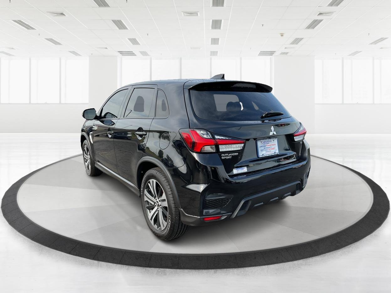 2020 Mitsubishi Outlander Sport 2.0 SE 4WD CVT (JA4AR3AU4LU) with an 2.0L L4 DOHC 16V engine, Continuously Variable Transmission transmission, located at 8750 N County Rd 25A, Piqua, OH, 45356, (937) 908-9800, 40.164391, -84.232513 - Photo#5