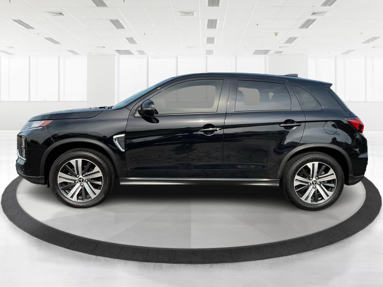 2020 Mitsubishi Outlander Sport 2.0 SE 4WD CVT (JA4AR3AU4LU) with an 2.0L L4 DOHC 16V engine, Continuously Variable Transmission transmission, located at 8750 N County Rd 25A, Piqua, OH, 45356, (937) 908-9800, 40.164391, -84.232513 - Photo#6