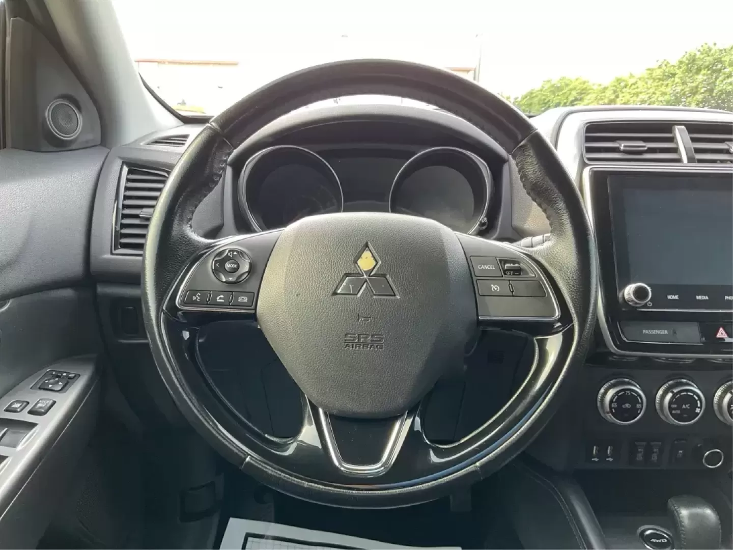 2020 Mitsubishi Outlander Sport 2.0 SE 4WD CVT (JA4AR3AU4LU) with an 2.0L L4 DOHC 16V engine, Continuously Variable Transmission transmission, located at 8750 N County Rd 25A, Piqua, OH, 45356, (937) 908-9800, 40.164391, -84.232513 - 2020 Mitsubishi Outlander Sport 2.0 SE 4WD CVT - Photo#15