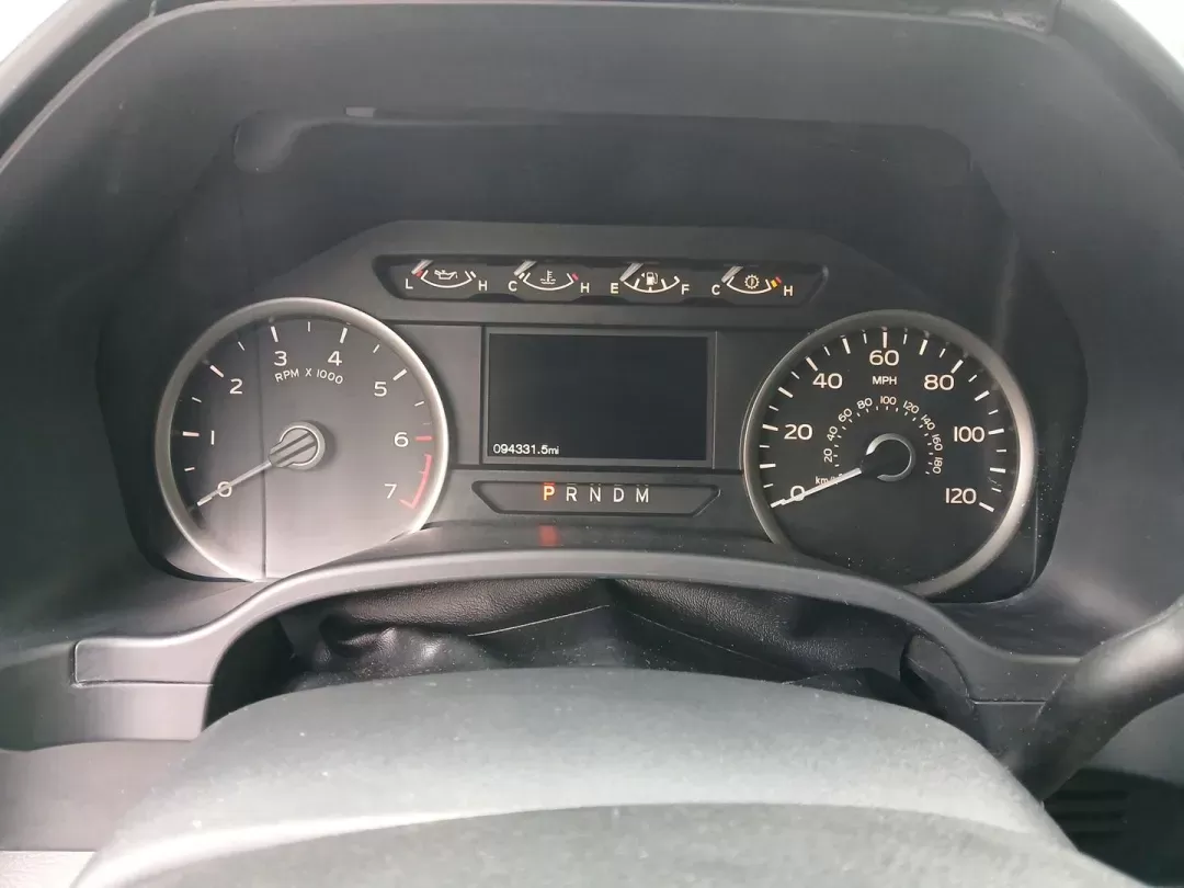 2018 Ford F-150 XLT SuperCrew 5.5-ft. Bed 4WD (1FTEW1E52JF) with an 5.0L V8 OHV 32V engine, 6-Speed Automatic transmission, located at 880 E. National Road, Vandalia, OH, 45377, (937) 908-9800, 39.891918, -84.183594 - One Owner - Photo#13