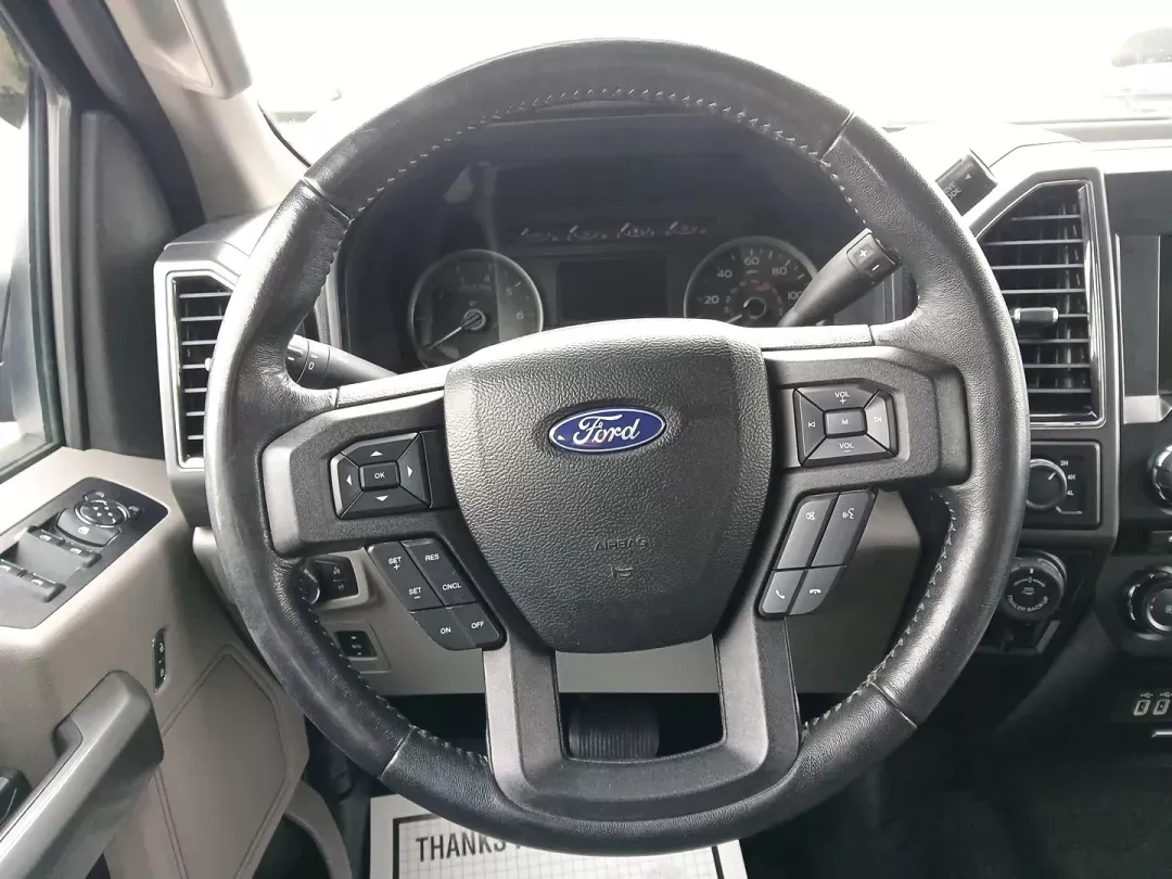2018 Ford F-150 XLT SuperCrew 5.5-ft. Bed 4WD (1FTEW1E52JF) with an 5.0L V8 OHV 32V engine, 6-Speed Automatic transmission, located at 880 E. National Road, Vandalia, OH, 45377, (937) 908-9800, 39.891918, -84.183594 - One Owner - Photo#14