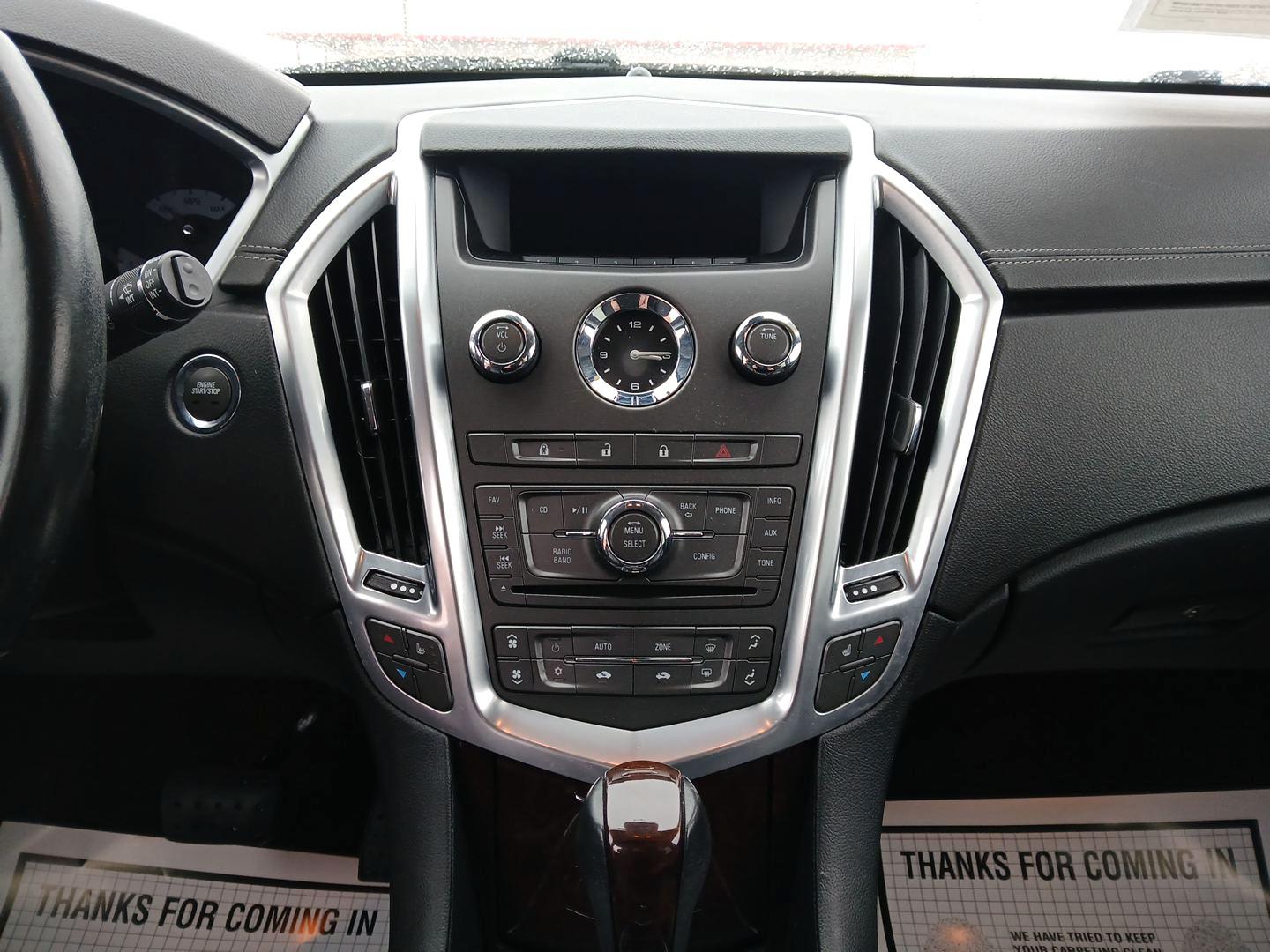 2012 Cadillac SRX Luxury AWD (3GYFNDE3XCS) with an 3.6L V6 DOHC 24V FFV engine, 6-Speed Automatic transmission, located at 401 Woodman Dr, Riverside, OH, 45431, (937) 908-9800, 39.760899, -84.123421 - 2012 Cadillac SRX Luxury AWD - Photo#12