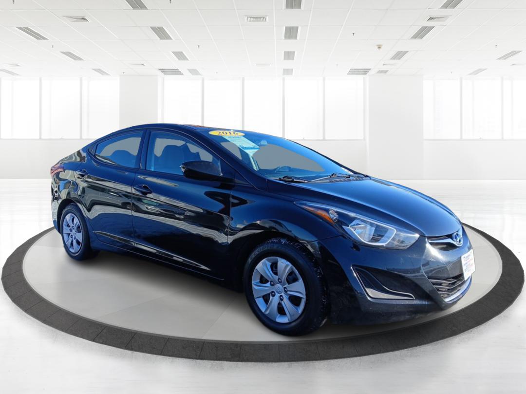 2016 Hyundai Elantra SE 6AT (5NPDH4AE2GH) with an 1.8L L4 DOHC 16V engine, 6-Speed Automatic transmission, located at 880 E. National Road, Vandalia, OH, 45377, (937) 908-9800, 39.891918, -84.183594 - 2016 Hyundai Elantra SE 6AT - Photo#0