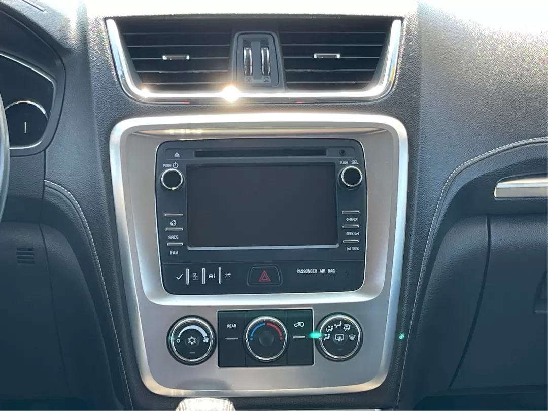 2014 GMC Acadia SLE-2 AWD (1GKKVPKD1EJ) with an 3.6L V6 DOHC 24V engine, 6-Speed Automatic transmission, located at 1099 N County Rd 25A , Troy, OH, 45373, (937) 908-9800, 40.057079, -84.212883 - Photo#12