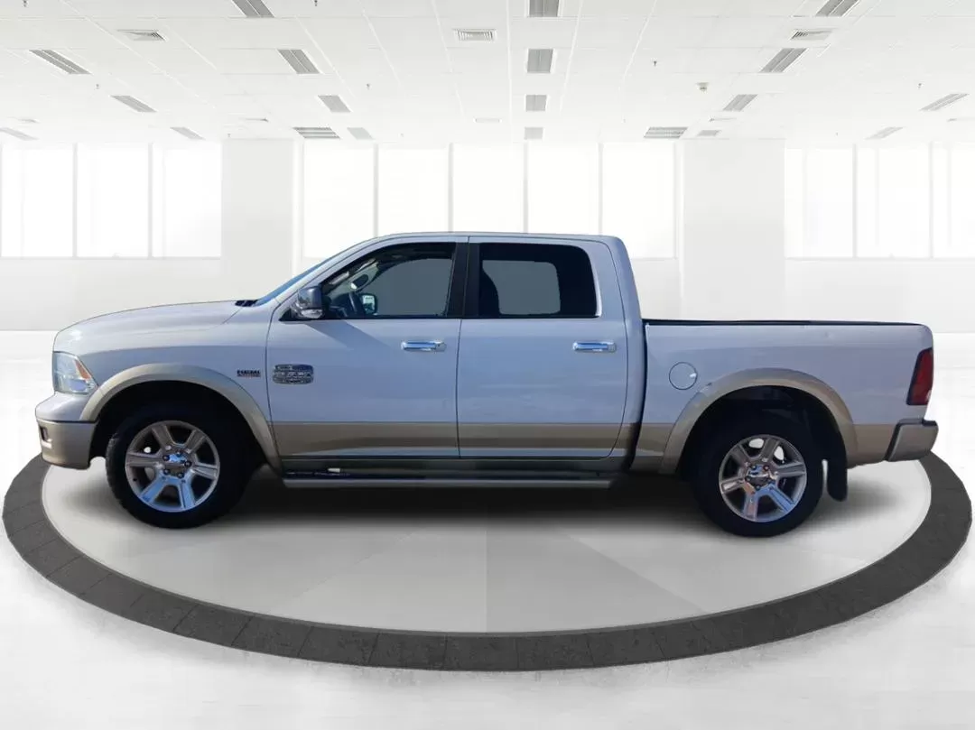2012 Ram 1500 Laramie Longhorn Edition Crew Cab 4WD (1C6RD7PT8CS) with an 5.7L V8 OHV 16V engine, 6-Speed Automatic transmission, located at 4508 South Dixie Dr, Moraine, OH, 45439, (937) 908-9800, 39.689976, -84.218452 - 2012 Ram 1500 Laramie Longhorn Edition Crew Cab 4WD - Photo#5