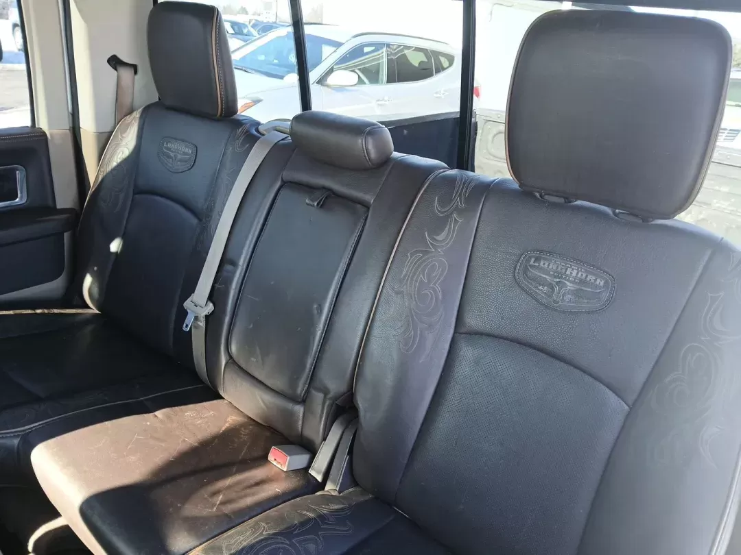 2012 Ram 1500 Laramie Longhorn Edition Crew Cab 4WD (1C6RD7PT8CS) with an 5.7L V8 OHV 16V engine, 6-Speed Automatic transmission, located at 4508 South Dixie Dr, Moraine, OH, 45439, (937) 908-9800, 39.689976, -84.218452 - 2012 Ram 1500 Laramie Longhorn Edition Crew Cab 4WD - Photo#9