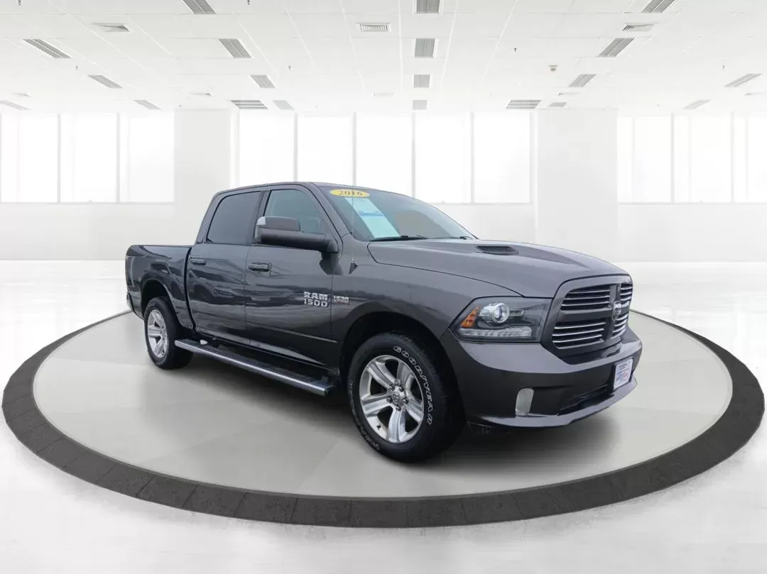 photo of 2016 RAM 1500 Sport Crew Cab SWB 4WD