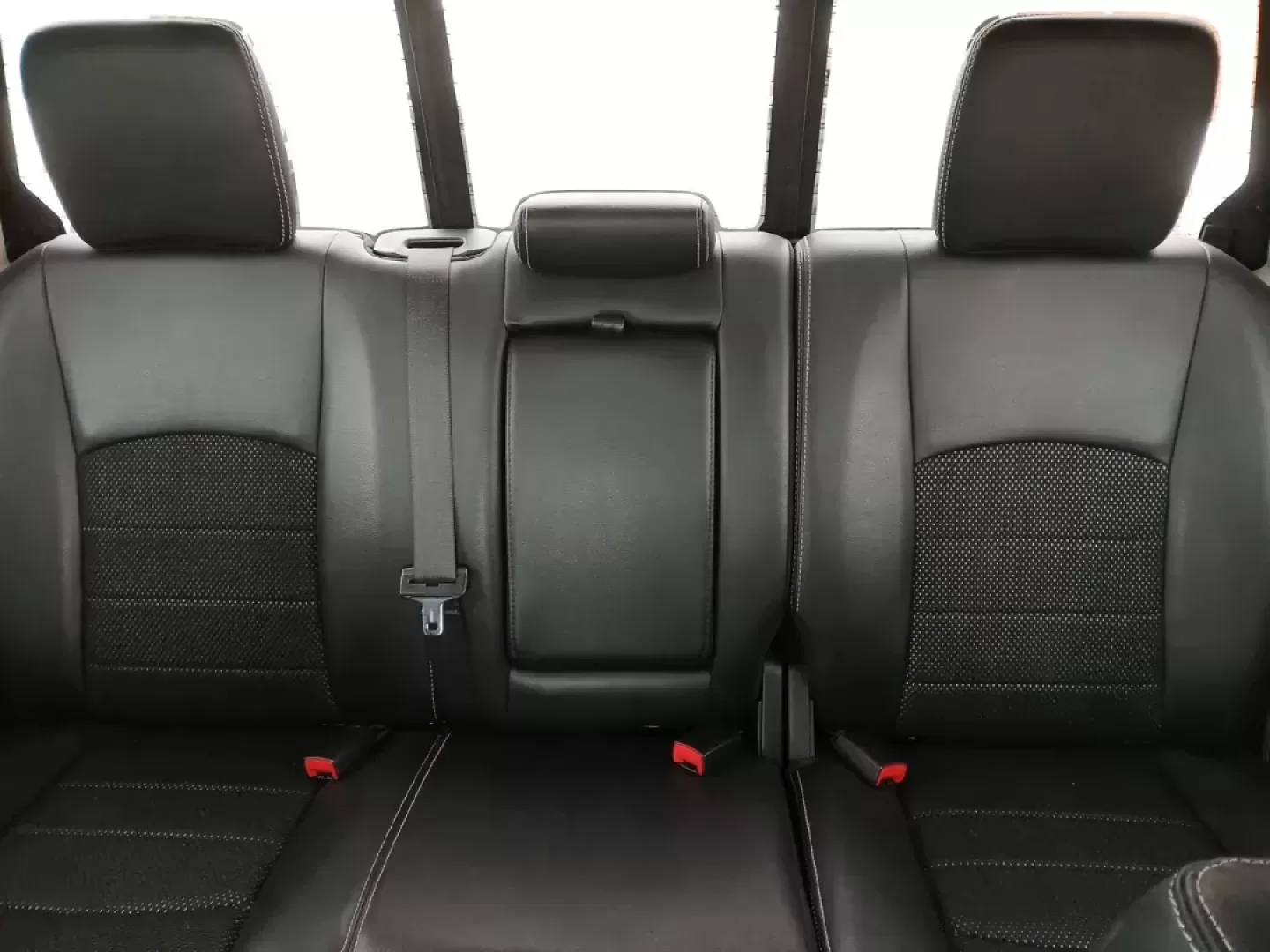 2016 Ram 1500 Sport Crew Cab SWB 4WD (1C6RR7MT8GS) with an 5.7L V8 OHV 16V engine, 8-Speed Automatic transmission, located at 401 Woodman Dr, Riverside, OH, 45431, (937) 908-9800, 39.760899, -84.123421 - 2016 Ram 1500 Sport Crew Cab SWB 4WD - Photo#12