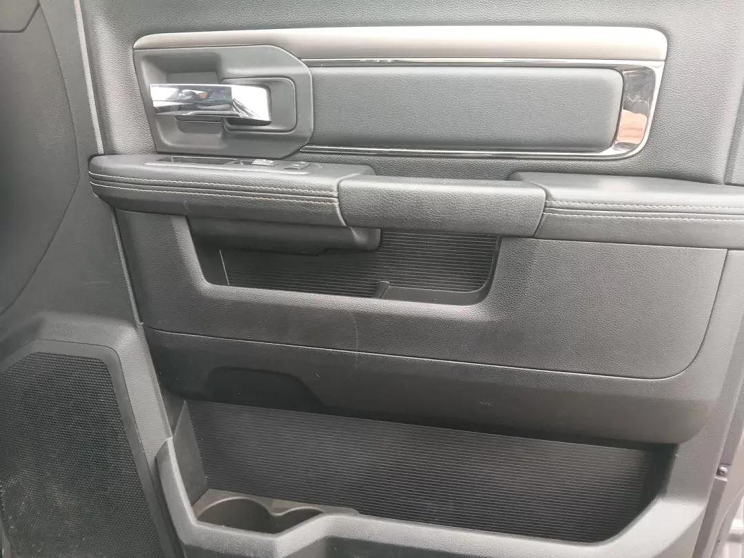 2016 Ram 1500 Sport Crew Cab SWB 4WD (1C6RR7MT8GS) with an 5.7L V8 OHV 16V engine, 8-Speed Automatic transmission, located at 8750 N County Rd 25A, Piqua, OH, 45356, (937) 908-9800, 40.164391, -84.232513 - Photo#18
