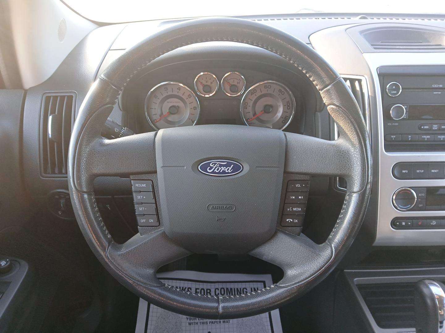 2010 Ford Edge Limited AWD (2FMDK4KC9AB) with an 3.5L V6 DOHC 24V engine, 6-Speed Automatic transmission, located at 4508 South Dixie Dr, Moraine, OH, 45439, (937) 908-9800, 39.689976, -84.218452 - 2010 Ford Edge Limited AWD - Photo#15