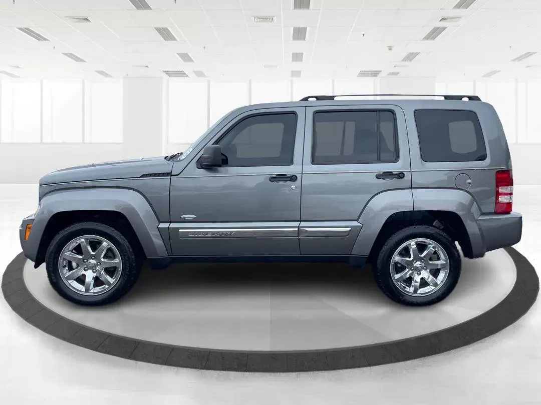 2012 Jeep Liberty Sport 4WD (1C4PJMAK8CW) with an 3.7L V6 SOHC 12V engine, 4-Speed Automatic transmission, located at 1099 N County Rd 25A , Troy, OH, 45373, (937) 908-9800, 40.057079, -84.212883 - 2012 Jeep Liberty Sport 4WD - Photo#6