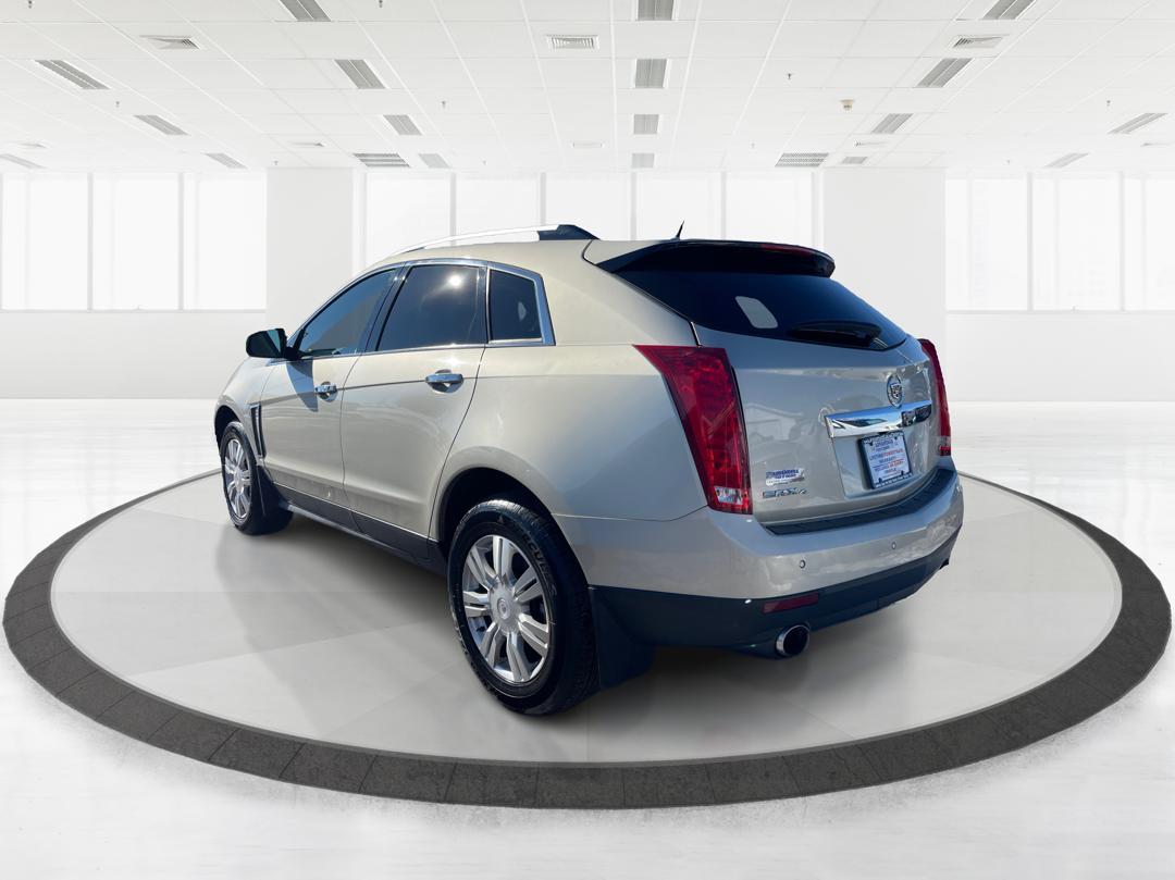 2013 Cadillac SRX AWD Luxury Collection (3GYFNGE32DS) with an 3.6L V6 DOHC 24V FFV engine, 6-Speed Automatic transmission, located at 1184 Kauffman Ave, Fairborn, OH, 45324, (937) 908-9800, 39.807072, -84.030914 - 2013 Cadillac SRX AWD Luxury Collection - Photo#4