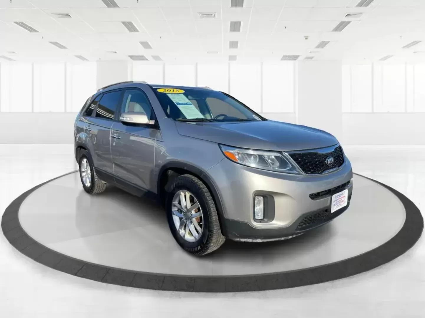 2015 Kia Sorento LX 2WD (5XYKT4A64FG) with an 2.4L L4 DOHC 16V engine, 6-Speed Automatic transmission, located at 1951 S Dayton Lakeview Rd., New Carlisle, OH, 45344, (937) 908-9800, 39.890999, -84.050255 - Photo#0