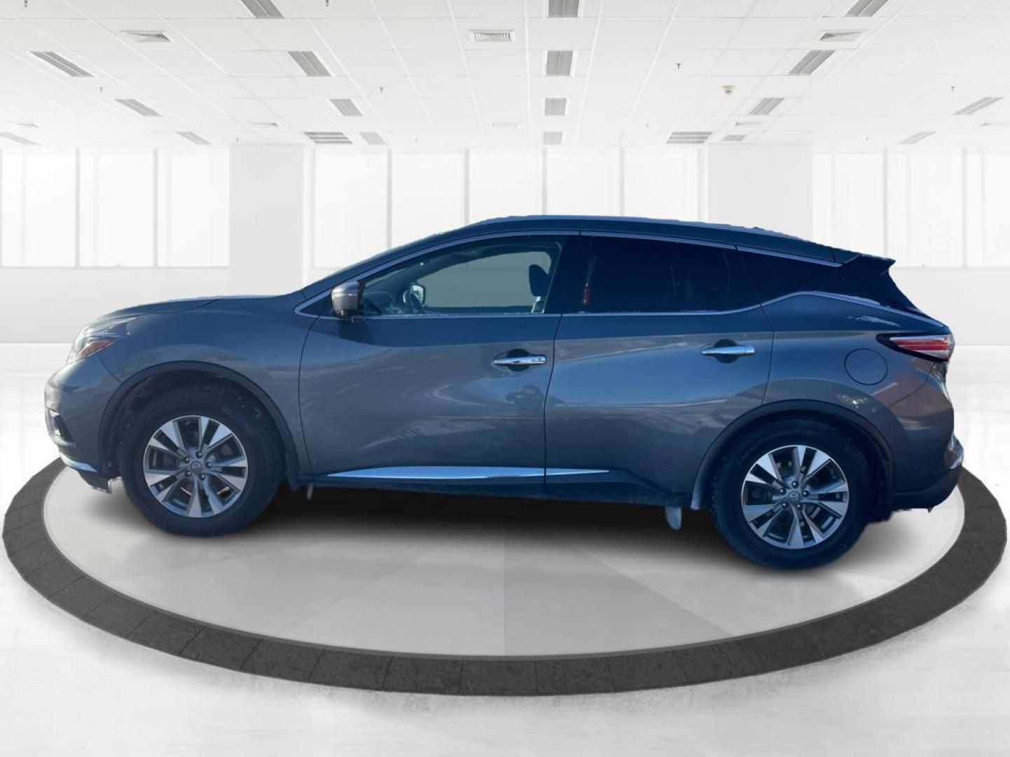 2018 Nissan Murano SL AWD (5N1AZ2MH4JN) with an 3.5L V6 DOHC 24V engine, Continuously Variable Transmission transmission, located at 1230 East Main St, Xenia, OH, 45385, (937) 908-9800, 39.688026, -83.910172 - Photo#5